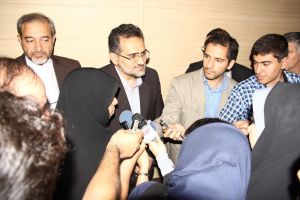 انعقاد تفاهم نامه بین وزارت بهداشت ، درمان و آموزش پزشکی و وزارت فرهنگ و ارشاد اسلامی در مرکز قلب و عروق شهید رجایی: عکس شماره 8 / 8